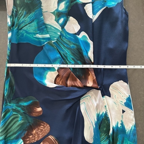 anthropologie Silk Print Dress. Spring - Picture 10 of 10